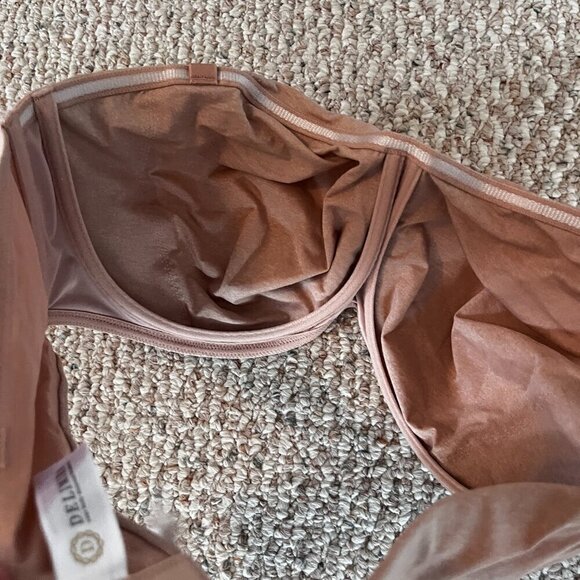 Delimira Women's Underwire Strapless Bra 46DD Oatmeal NWT Removable Straps - Picture 9 of 9